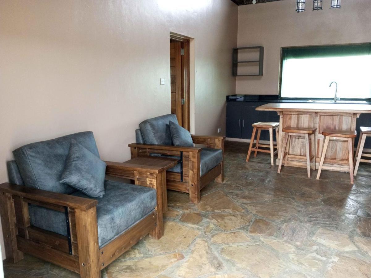 Hotel Oilepo Amboseli Rift Valley Exterior foto
